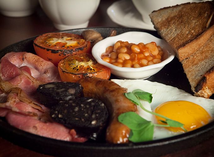 A picture of our best welsh breakfast near Llangollen, Wrexham and Chester