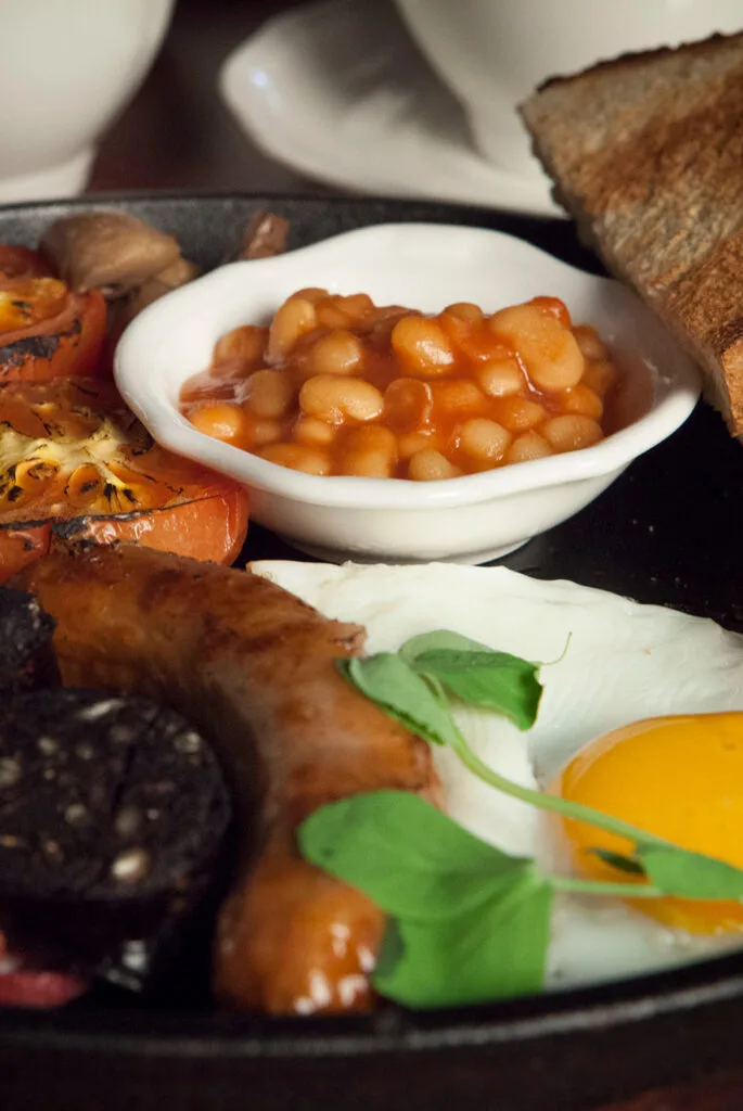 A picture of our best welsh breakfast near Llangollen, Wrexham and Chester